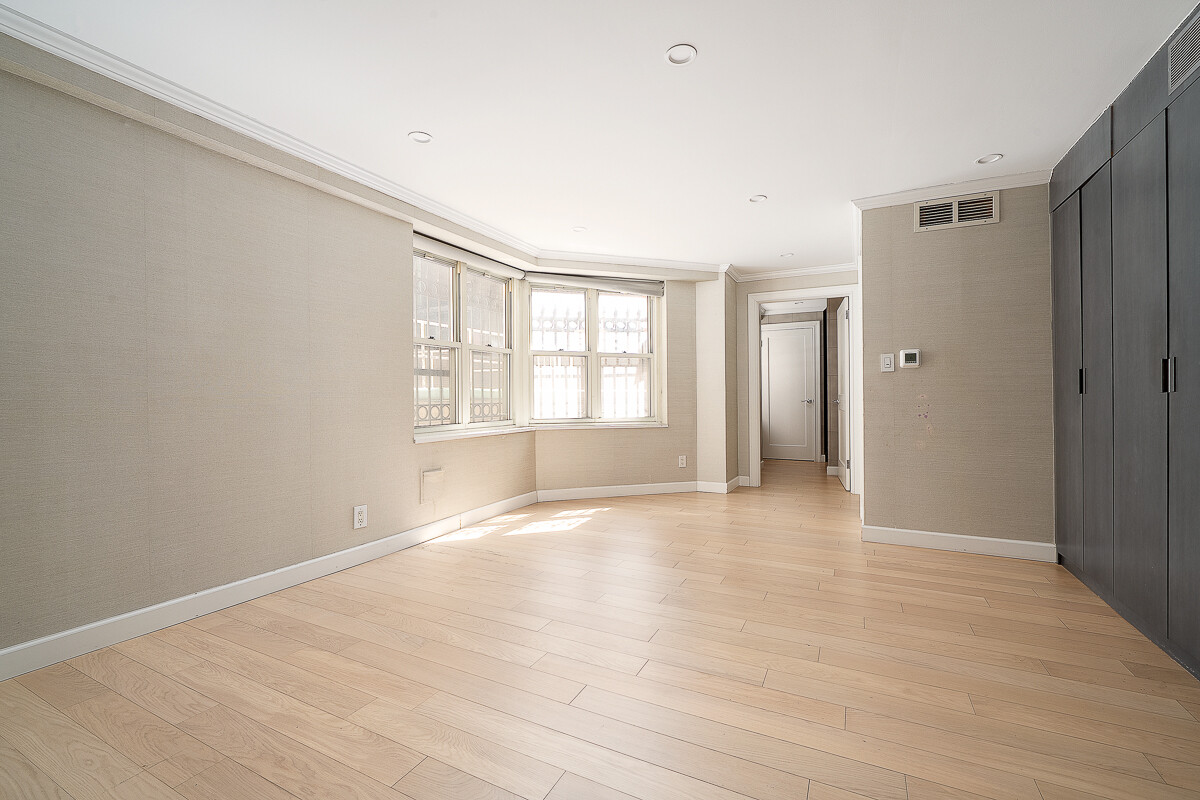 205 E 63RD Street 2AB