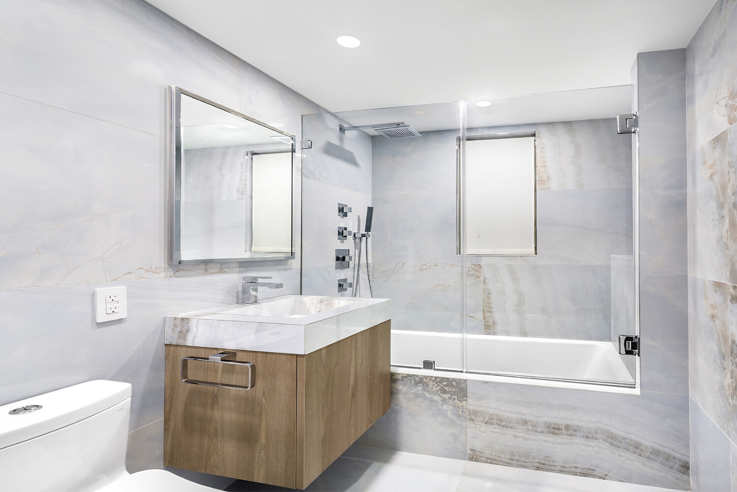 205 E 63RD Street 2AB
