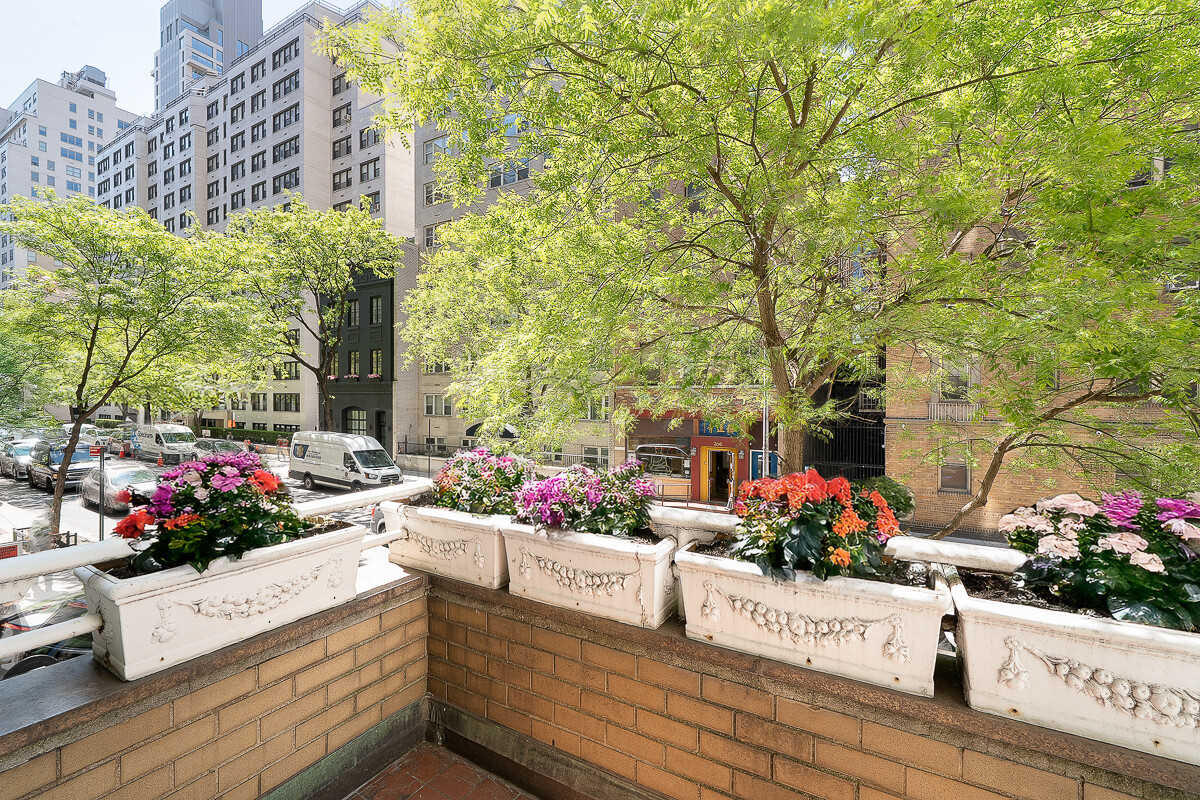 205 E 63RD Street 2AB