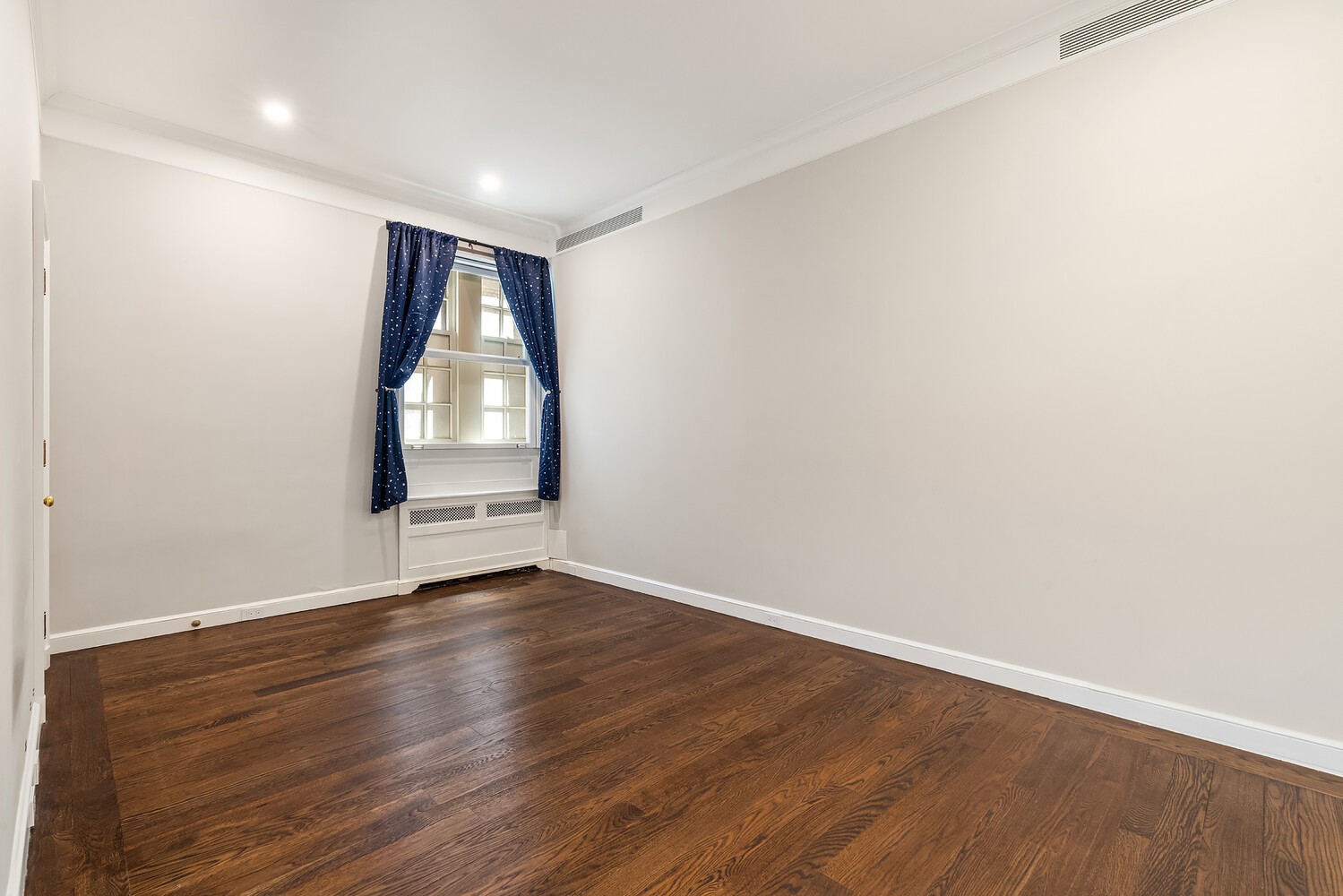 635 PARK Avenue MAISONETTE