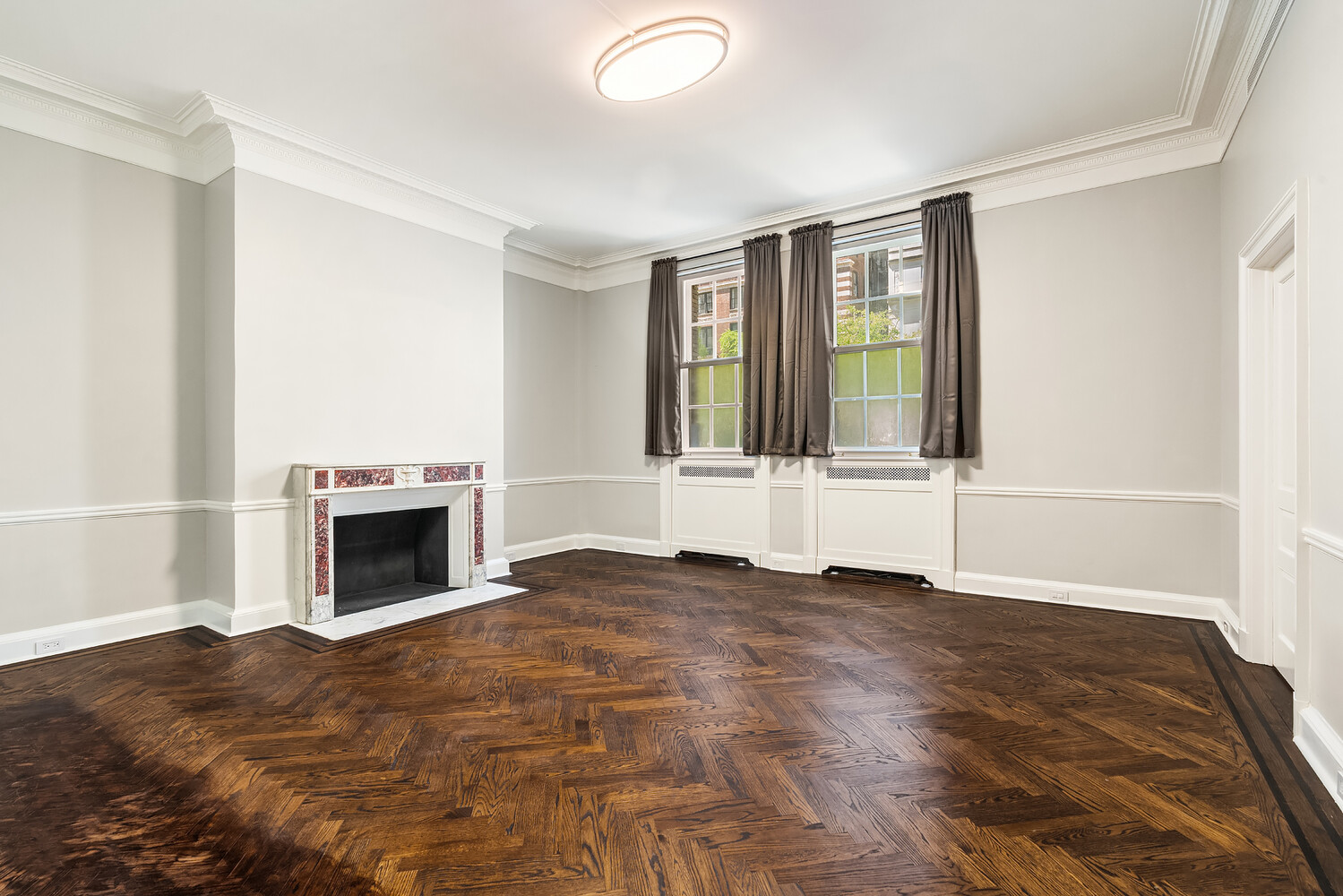 635 PARK Avenue MAISONETTE