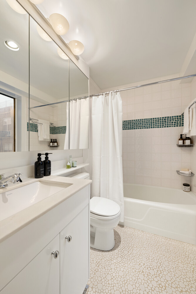 900 PARK Avenue 5E