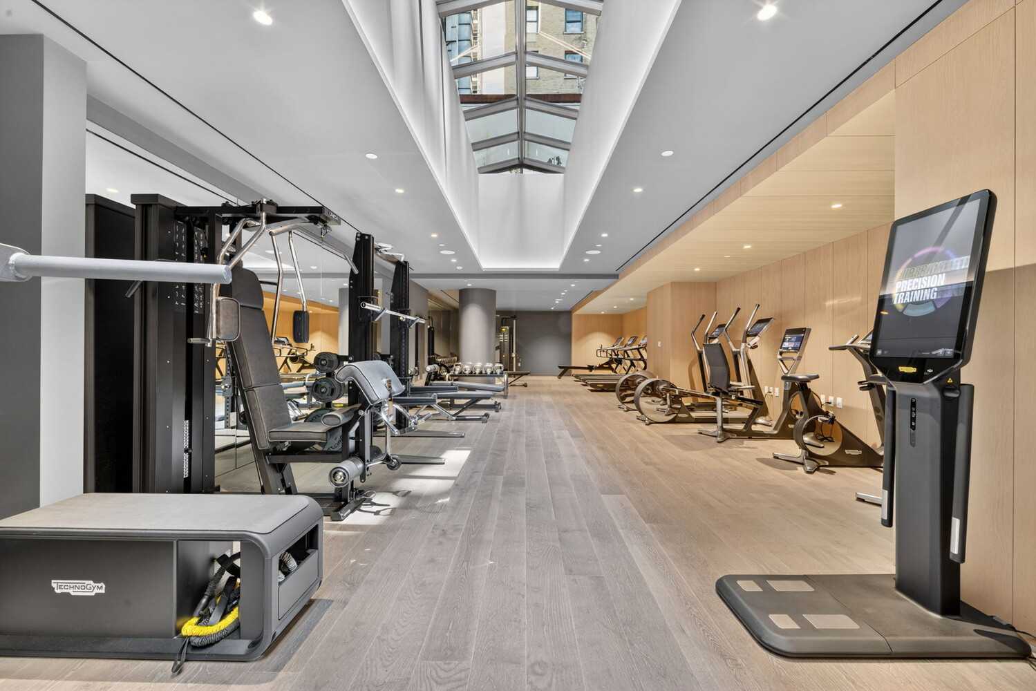 135 E 47TH Street 22F