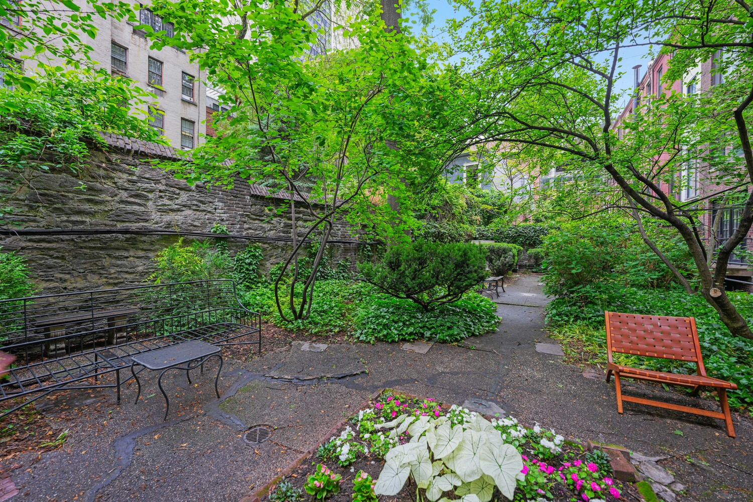 230 E 50TH Street 4C