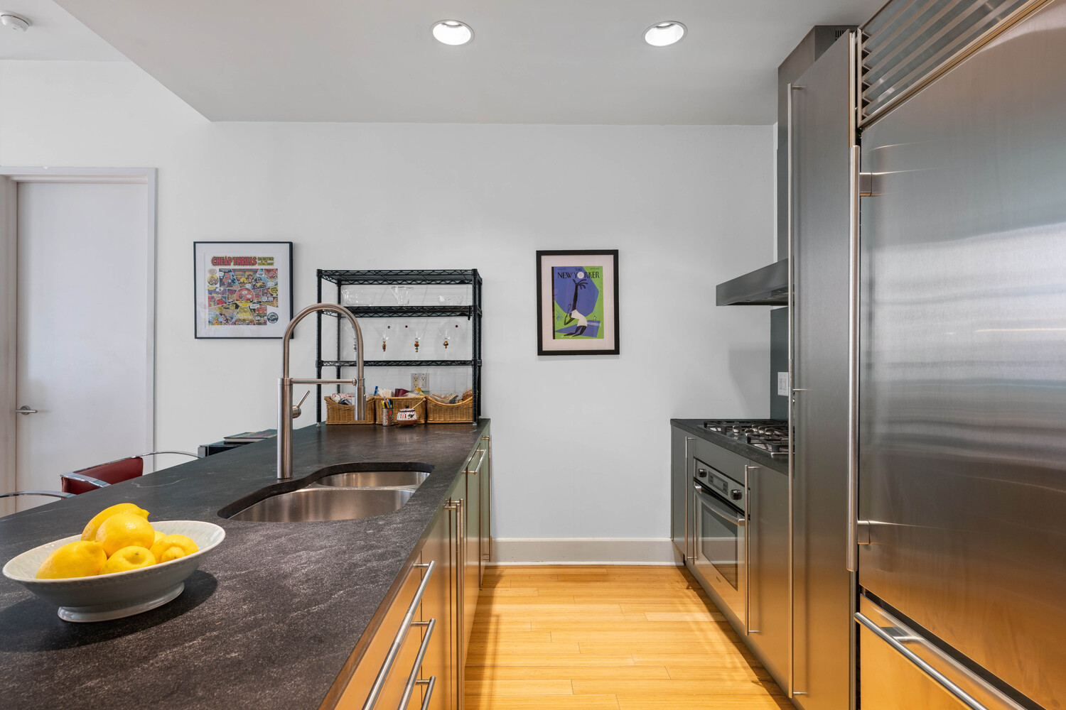 421 W 54TH Street 5F