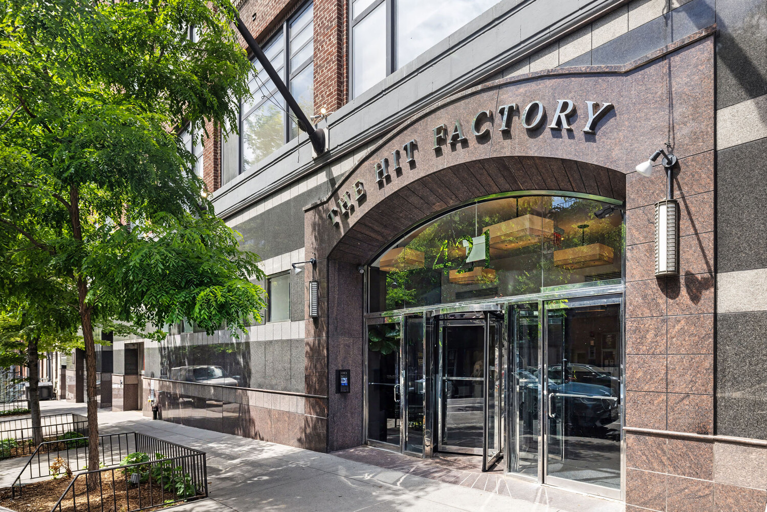 421 W 54TH Street 5F