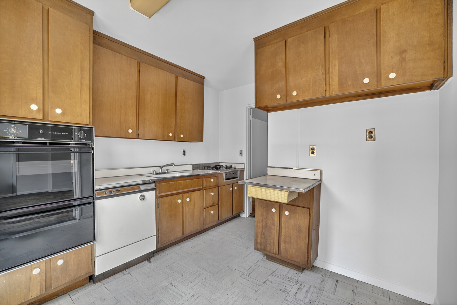 200 E 74TH Street 5B