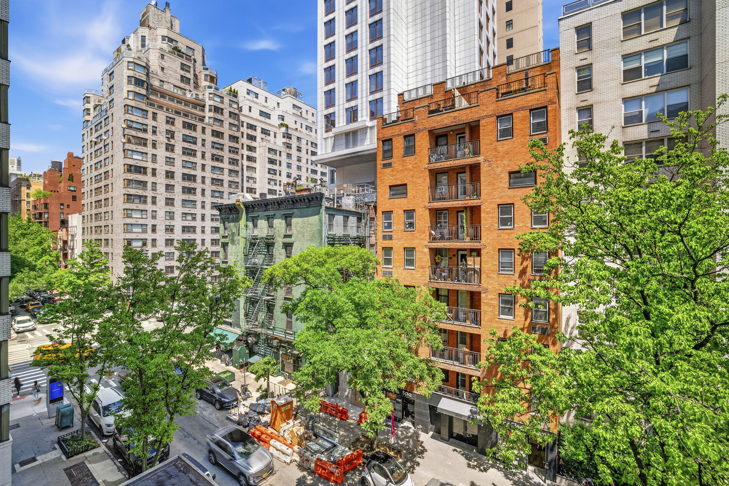 200 E 74TH Street 5B