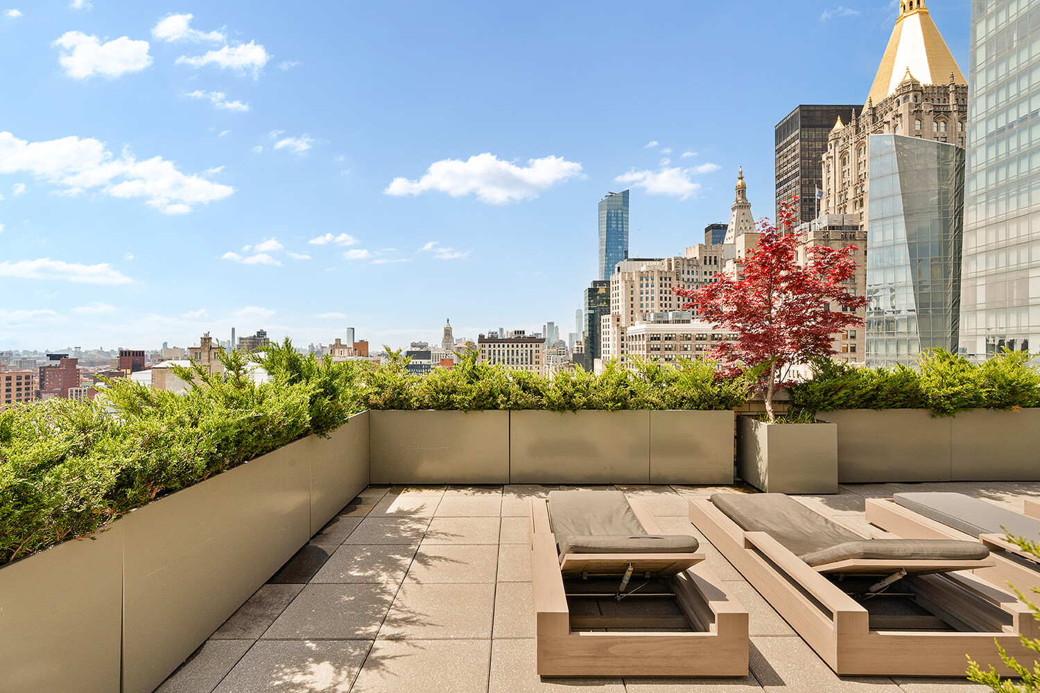 407 PARK Avenue S 17A