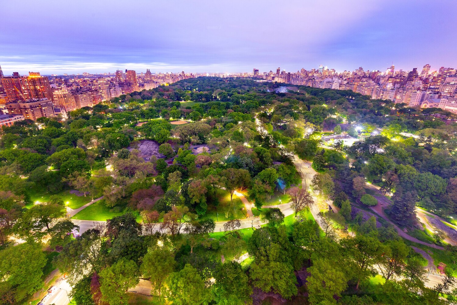 160 CENTRAL Park S 3301