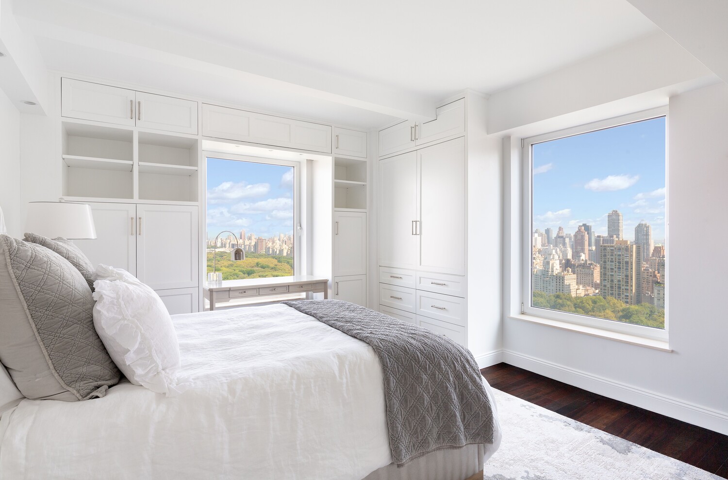 160 CENTRAL Park S 3301