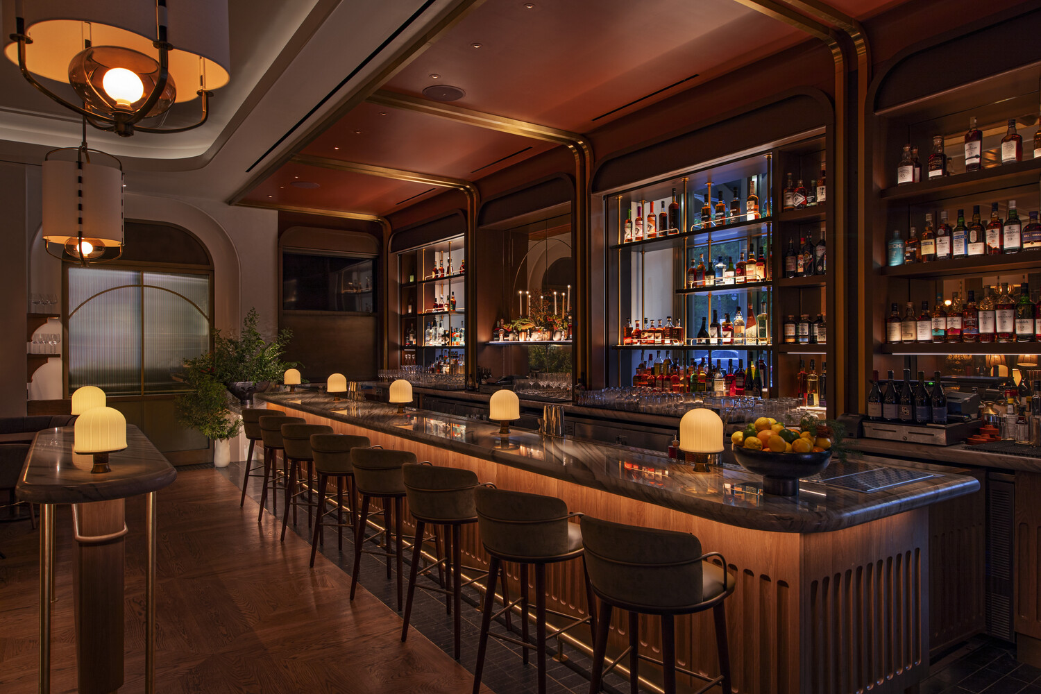 160 CENTRAL Park S 2811