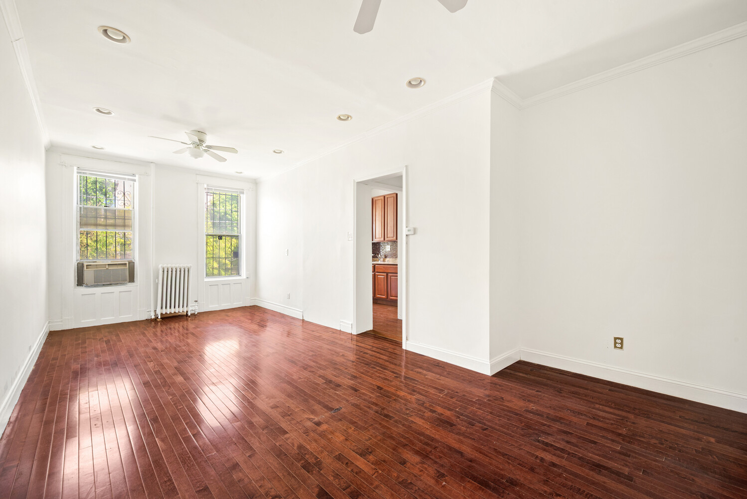 567 LEXINGTON Avenue