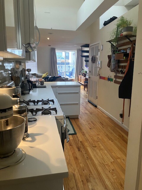 20 W 95TH Street 7/8