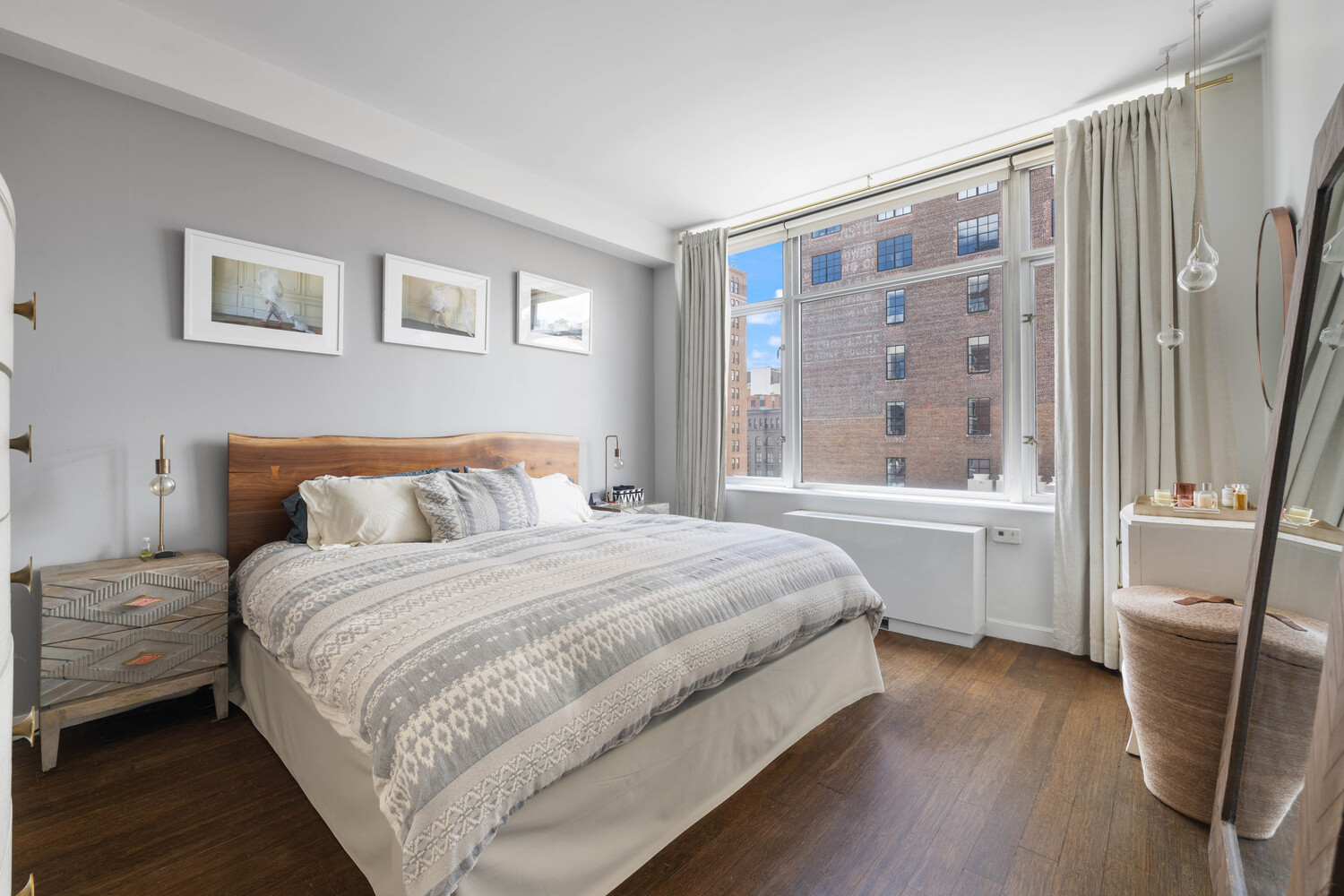 201 W 17TH Street 6C