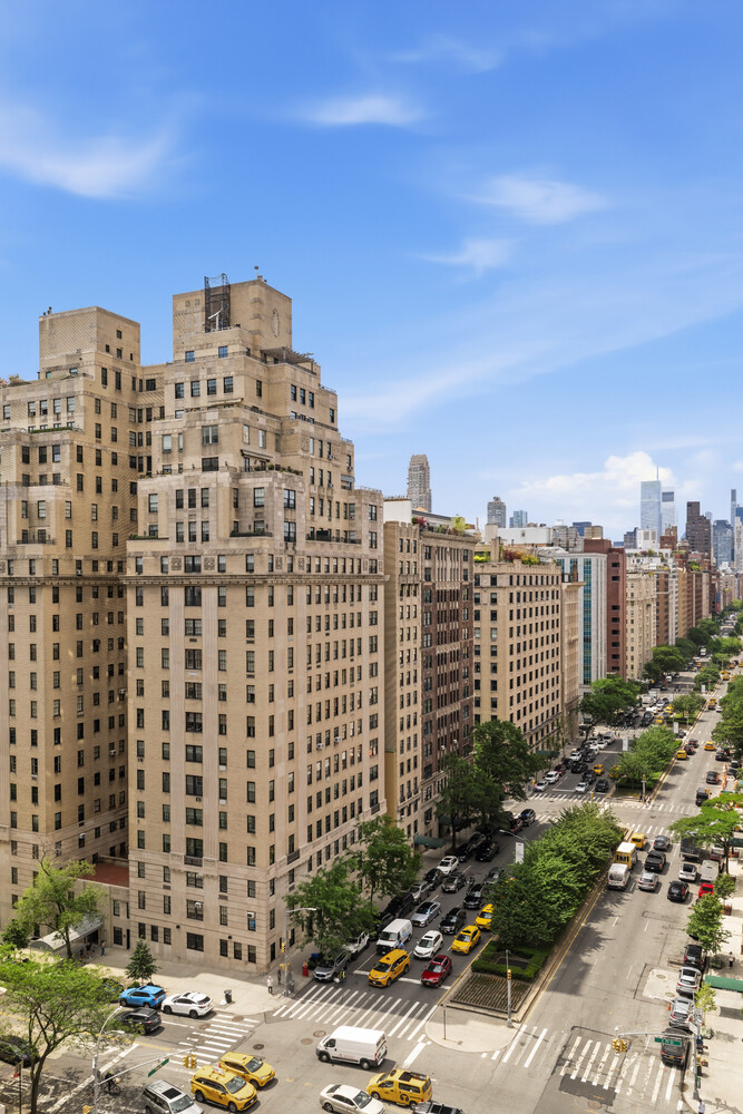 910 PARK Avenue 12S