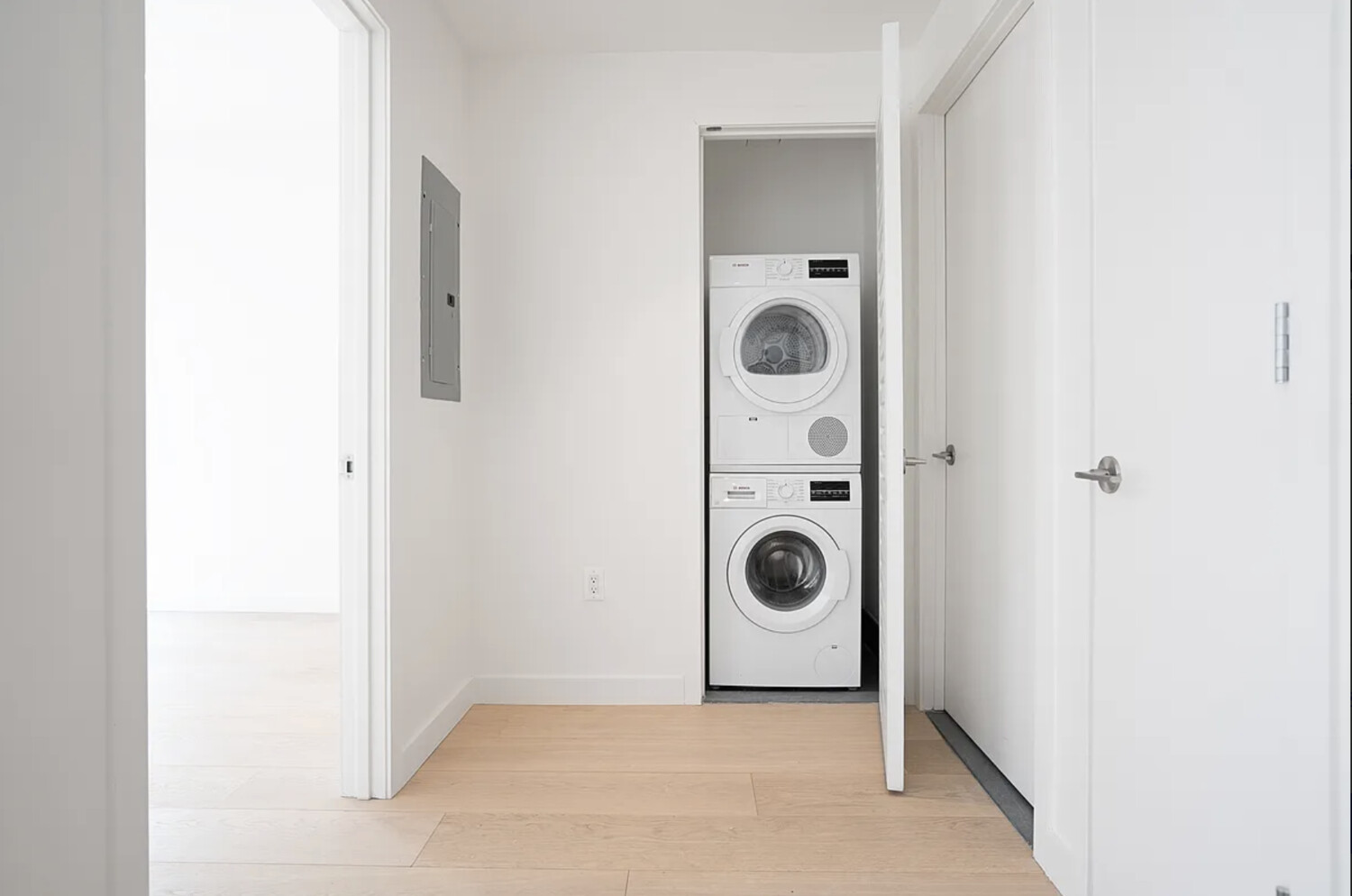 45 E 7TH Street 3B