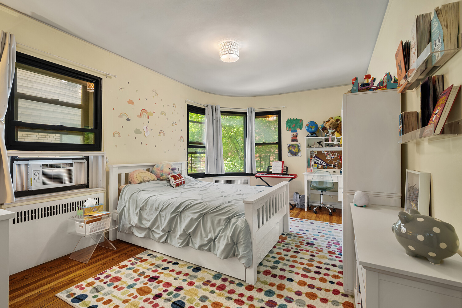 350 E 77TH Street 2AB