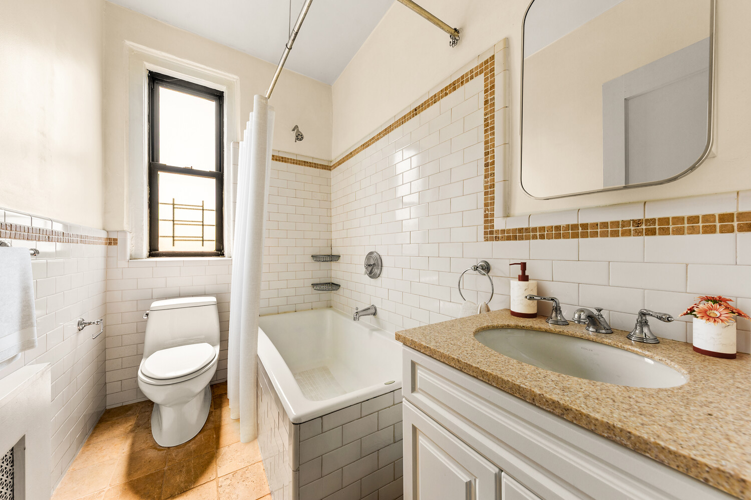 174 W 76TH Street 11J