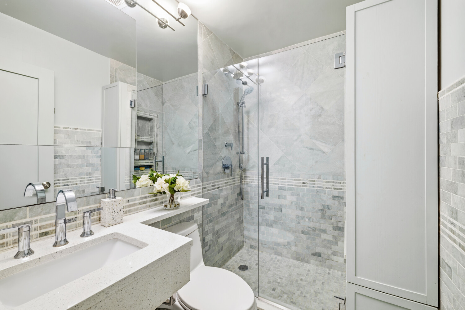 252 W 136TH Street