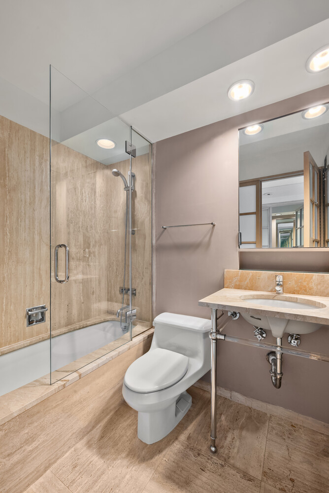 190 E 72ND Street 22C