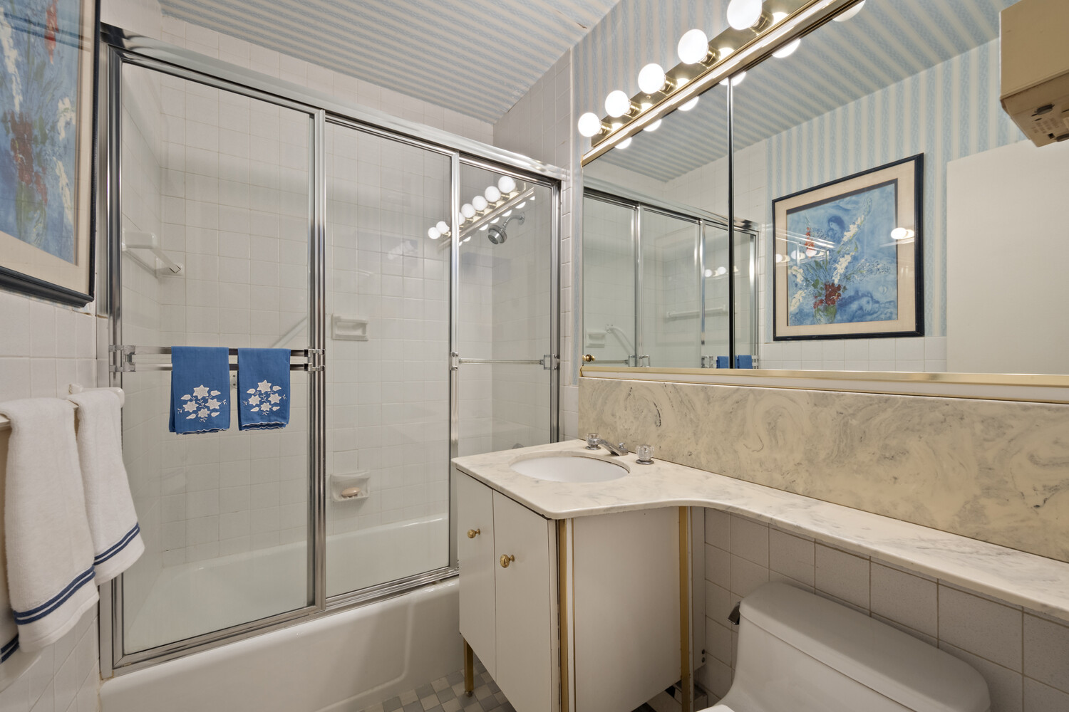 400 E 56TH Street 23F