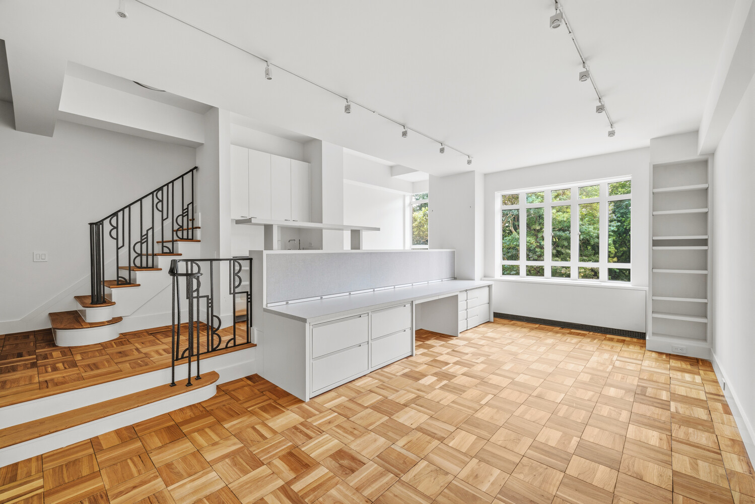 25 CENTRAL Park W 5Q/4P