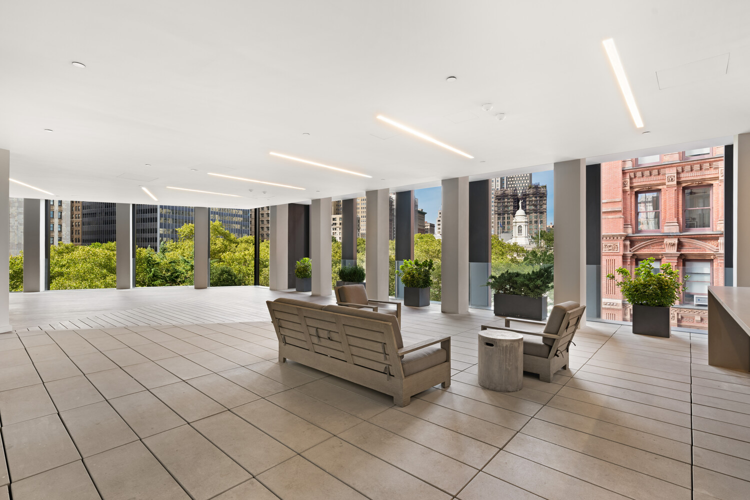 33 PARK Row 6B