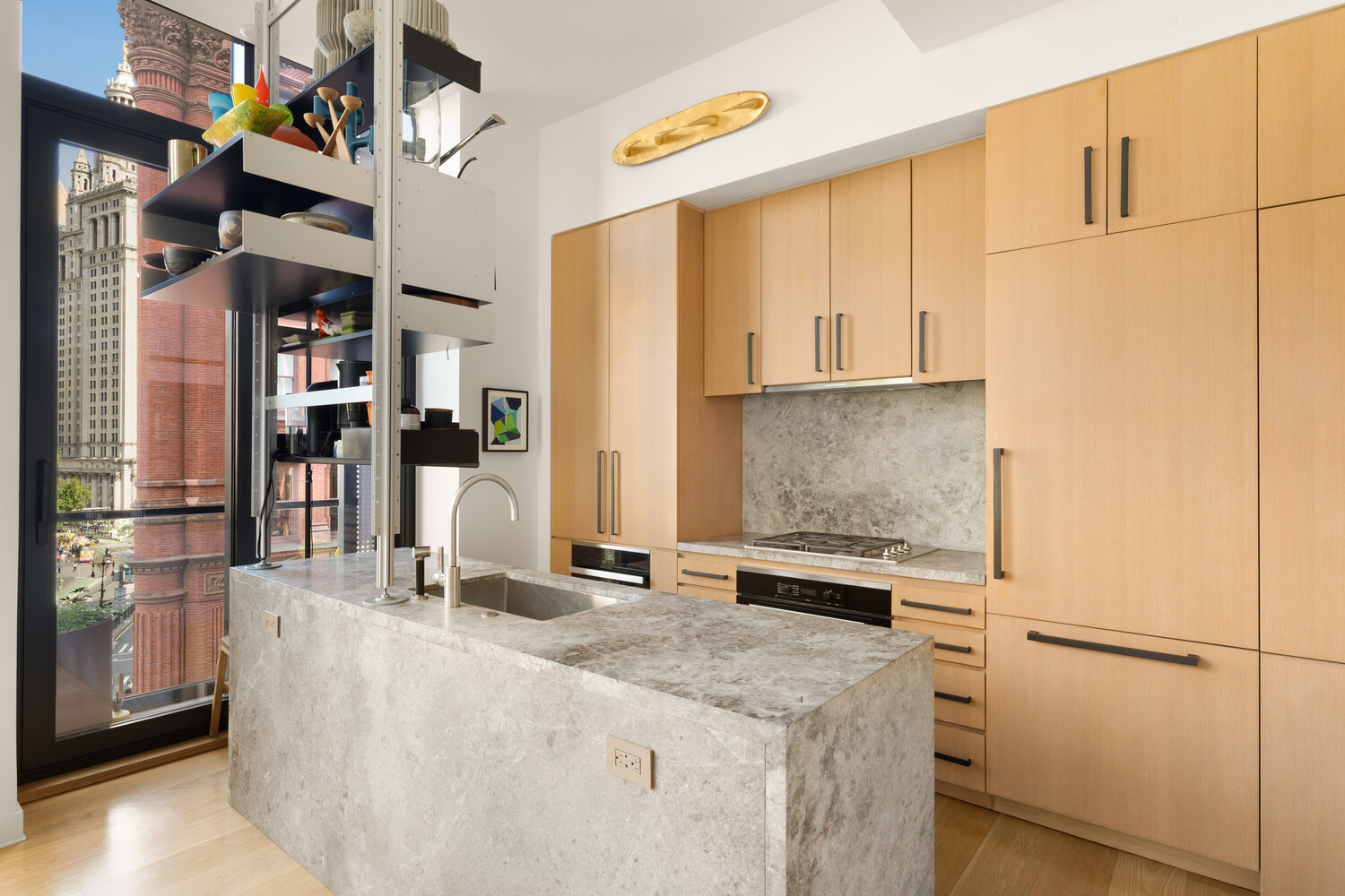 33 PARK Row 6B