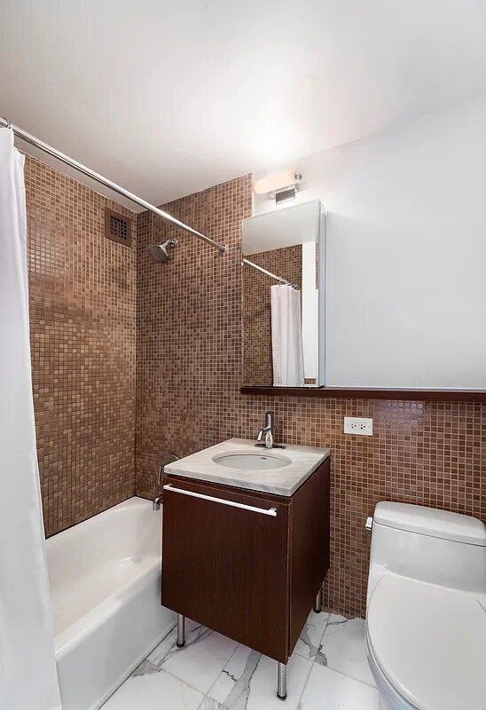 100 W 93RD Street 21J
