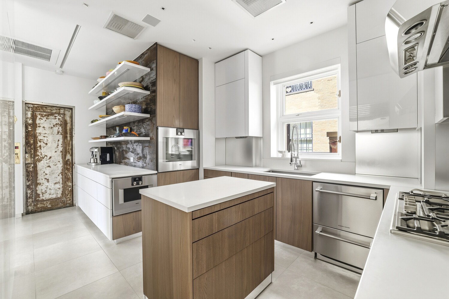 3 E 84TH Street PH