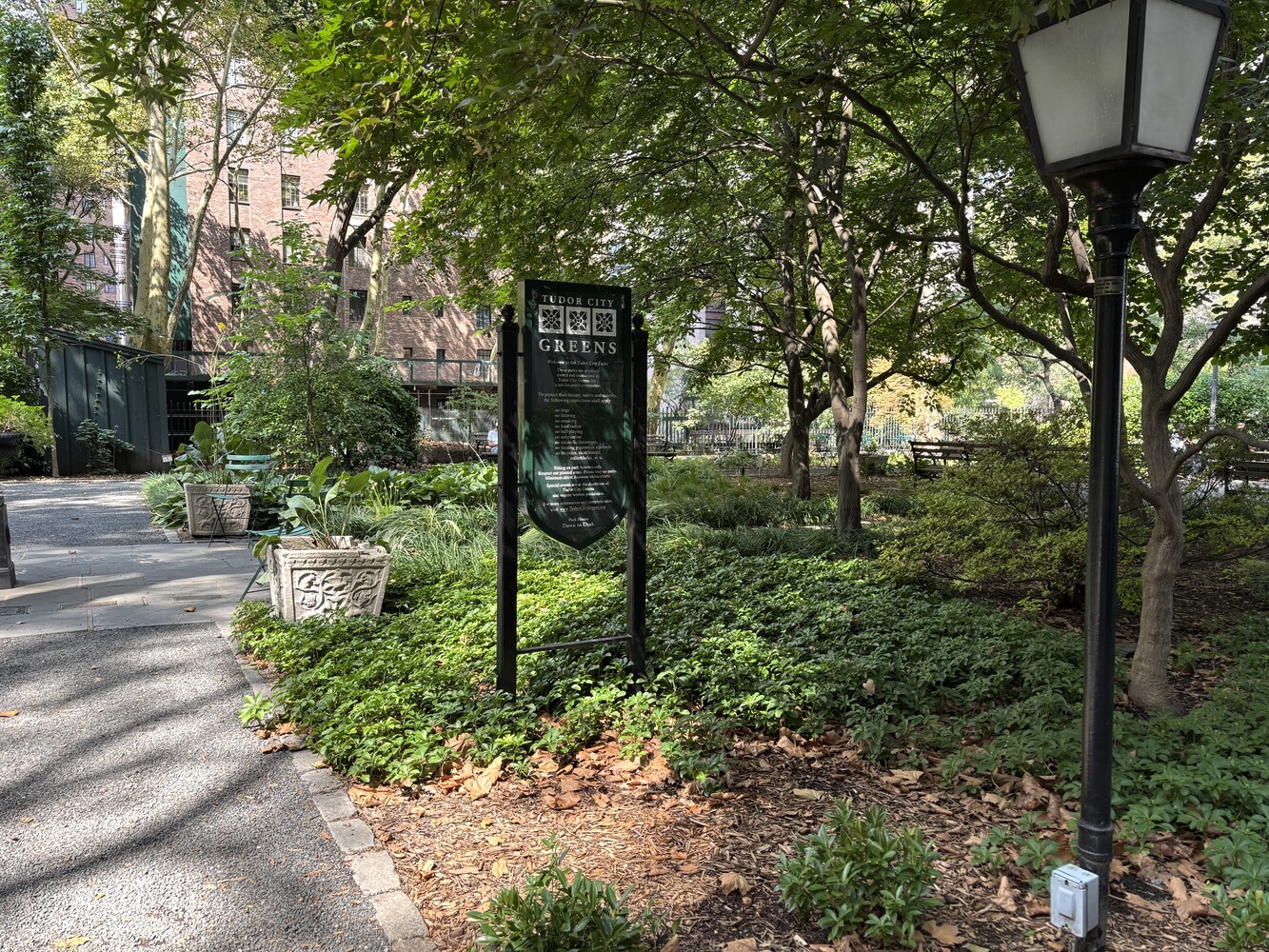 5 TUDOR CITY Place 339