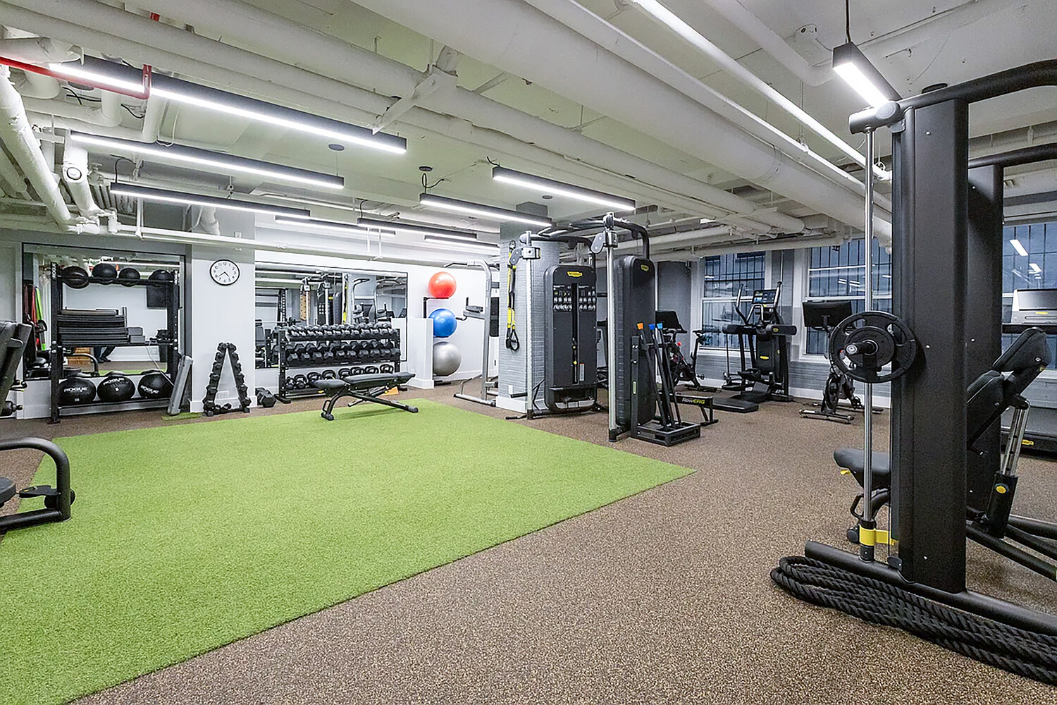 17 E 89TH Street 8D