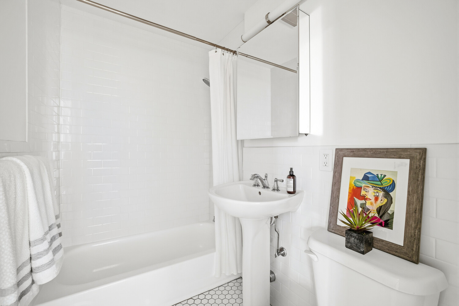 55 E 65TH Street 2A