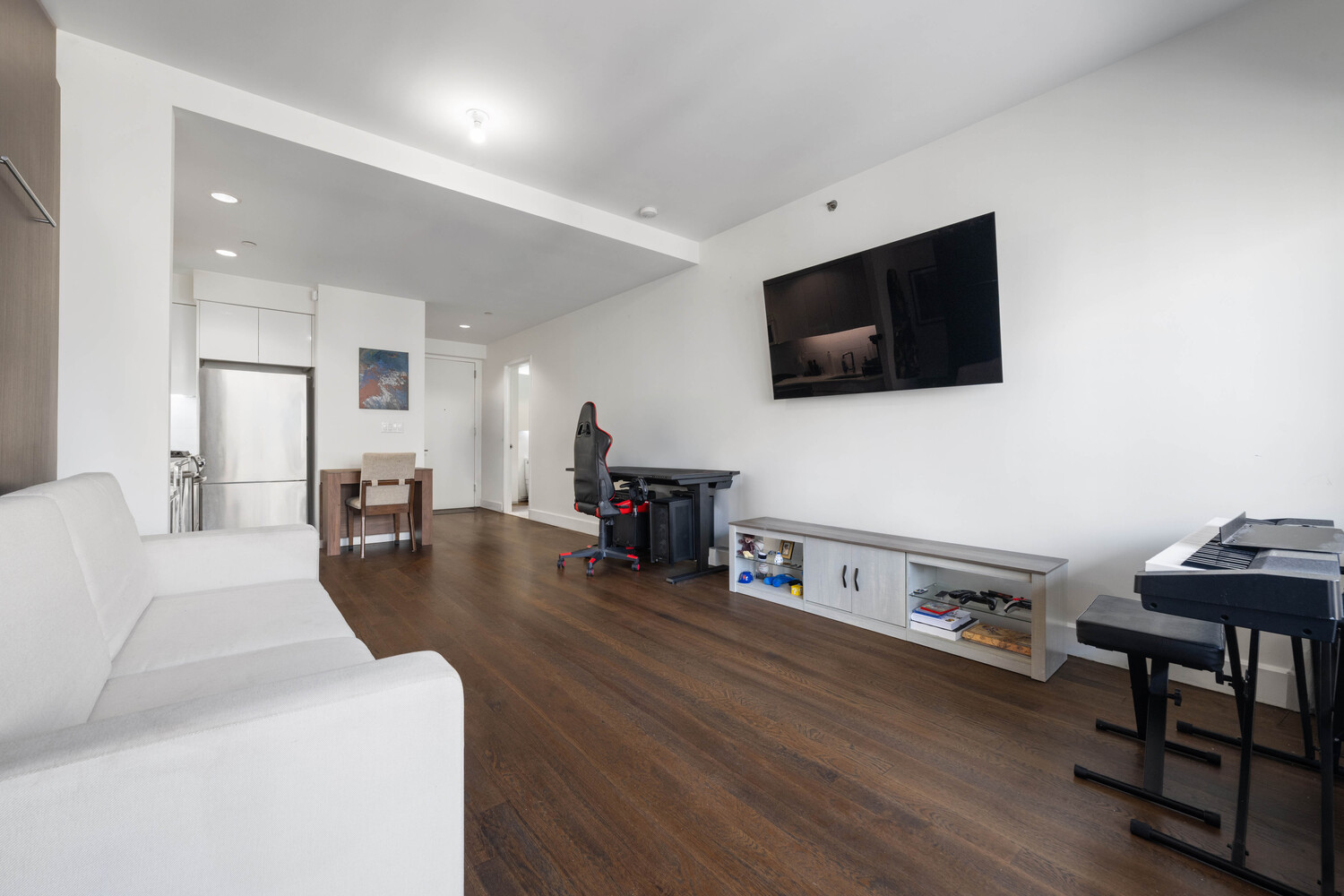 11-25 45TH Avenue 4H
