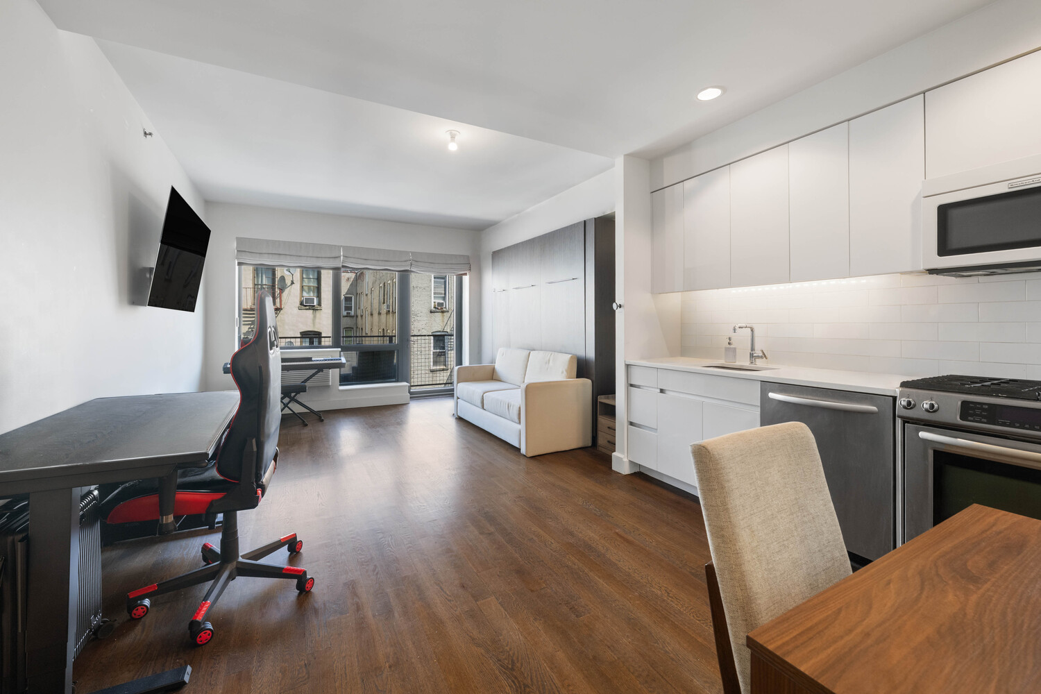 11-25 45TH Avenue 4H