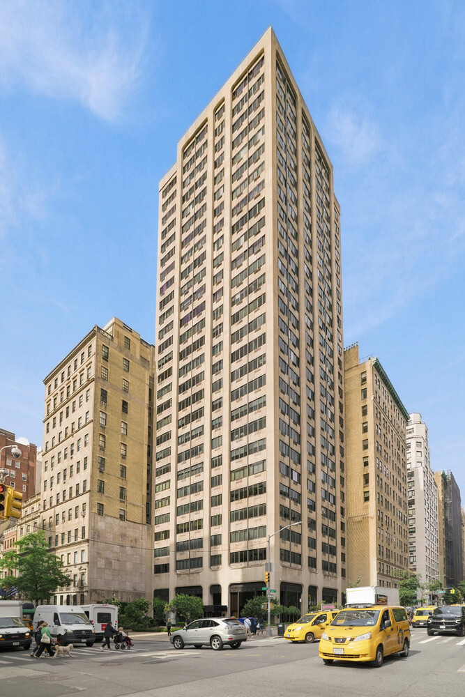 900 PARK Avenue 5B