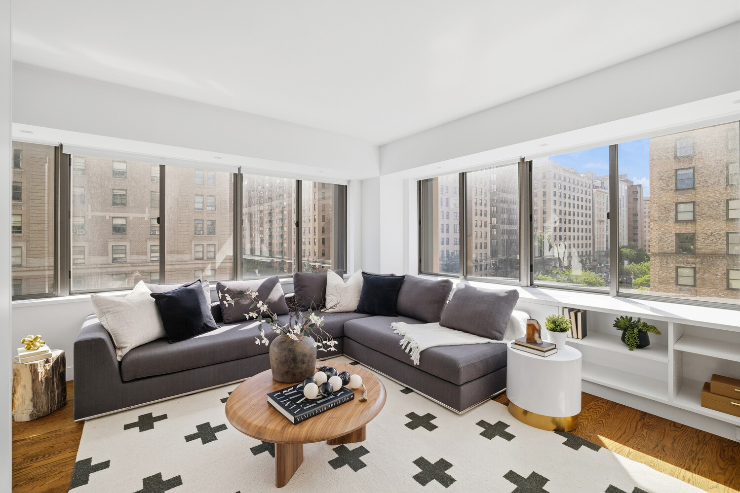 900 PARK Avenue 5B