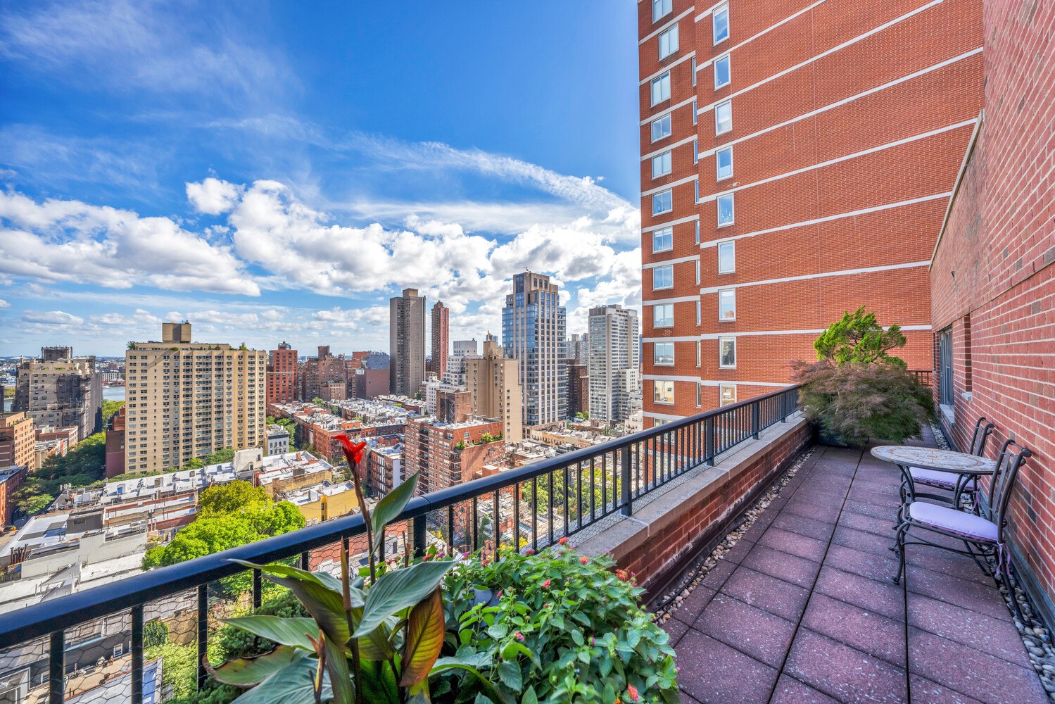400 E 85TH Street PHA