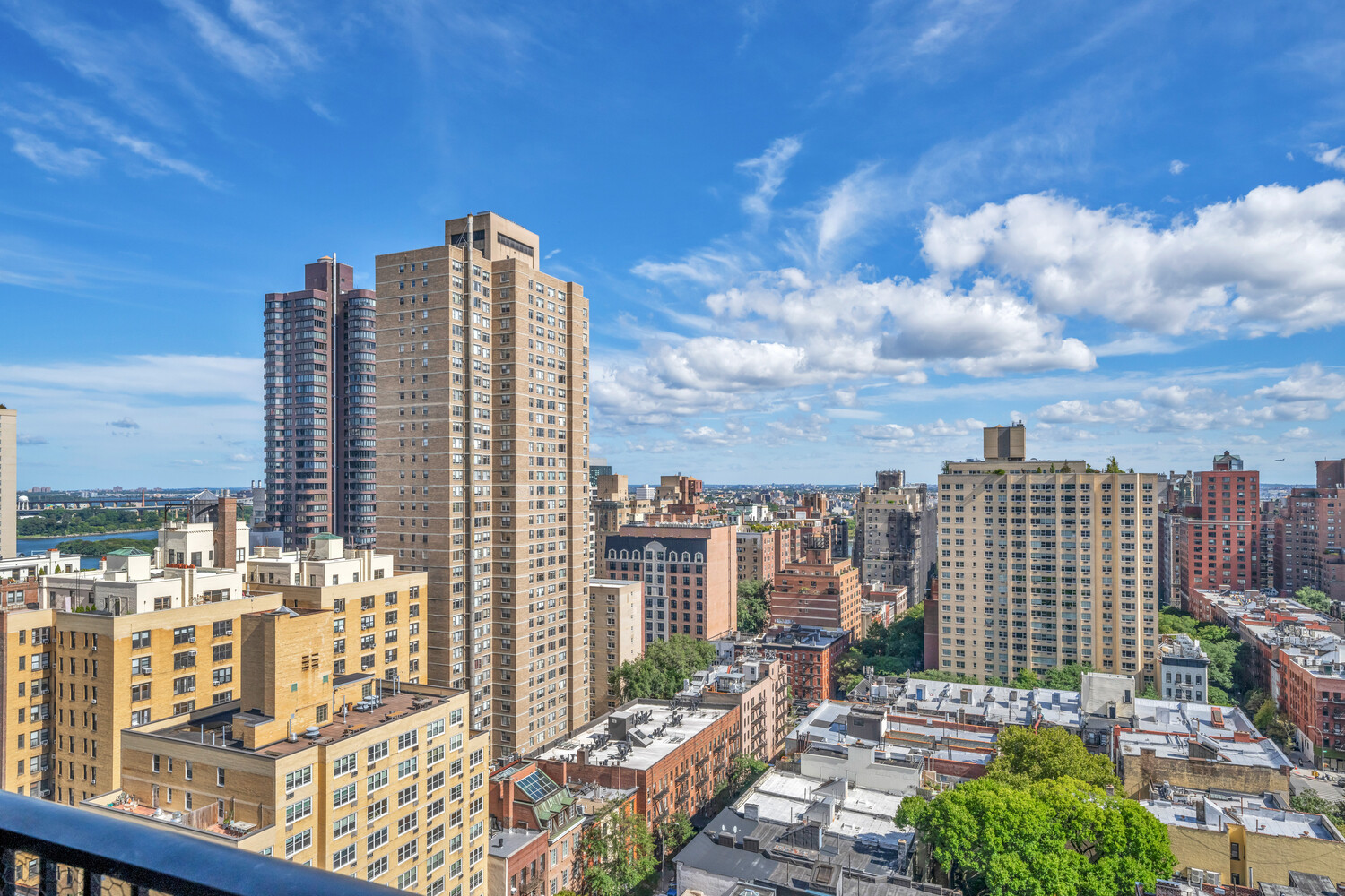 400 E 85TH Street PHA
