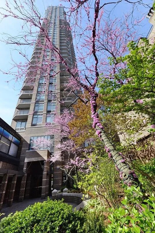 188 E 64TH Street 2006
