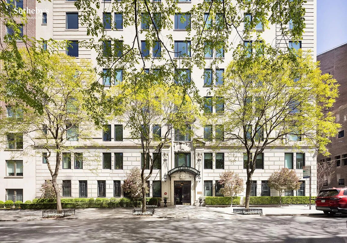 1200 5TH Avenue 1F
