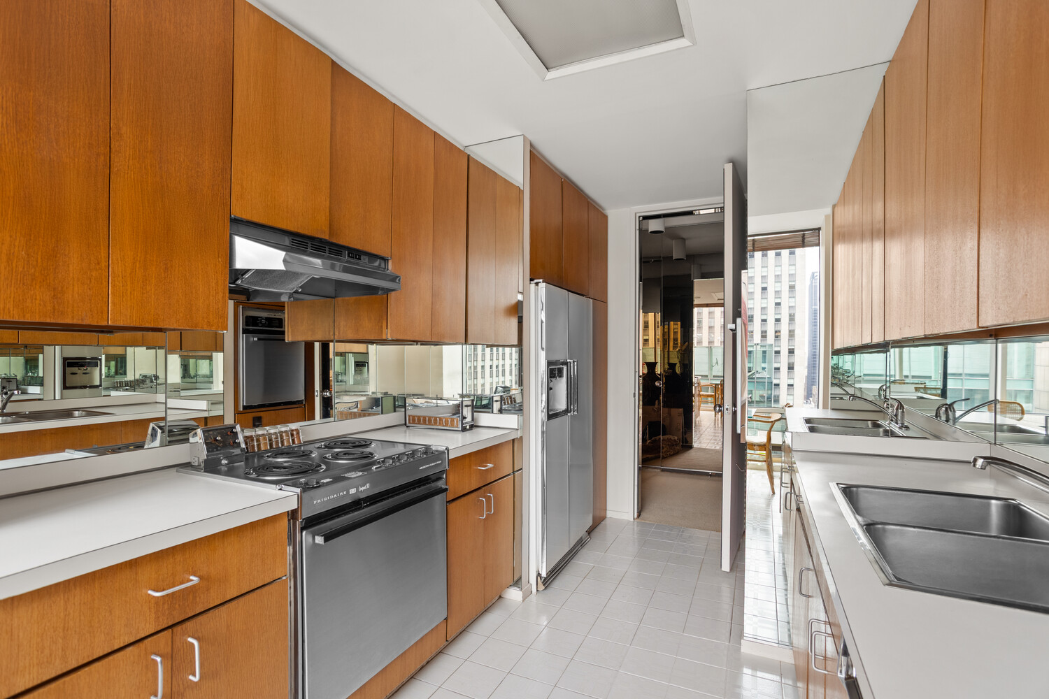 641 5TH Avenue 23A