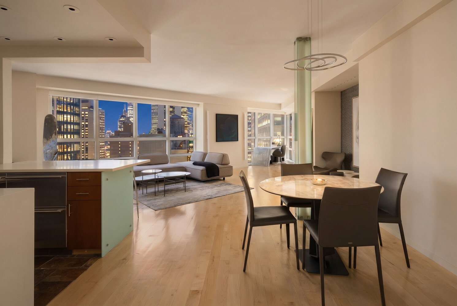 146 W 57TH Street 39D