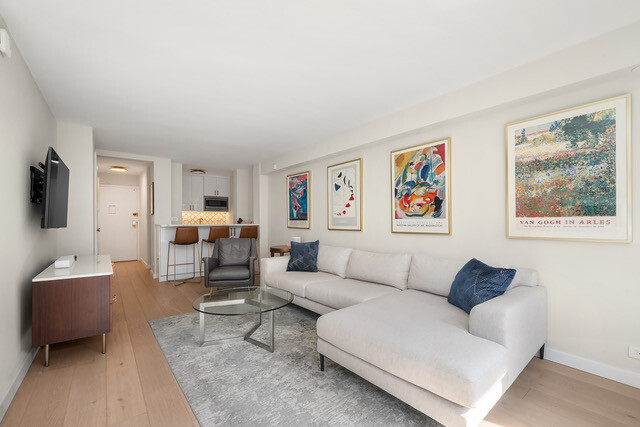 110 E 36TH Street 5D