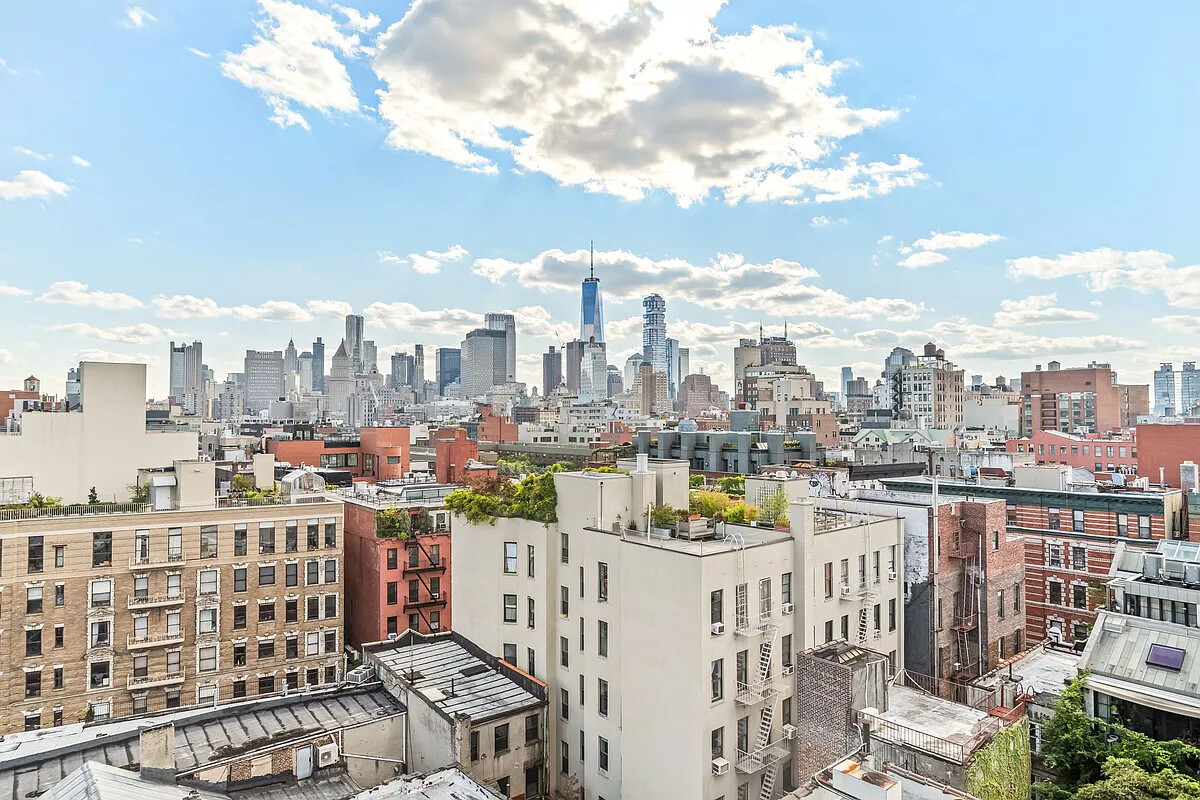250 BOWERY 5A