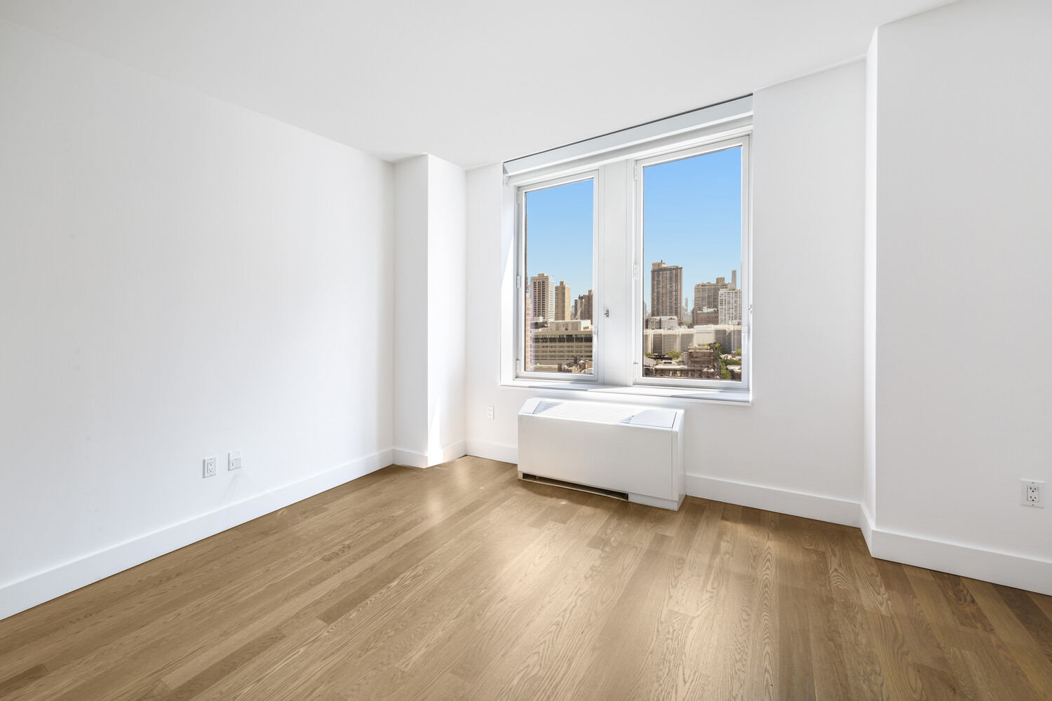 80 RIVERSIDE Boulevard 21C
