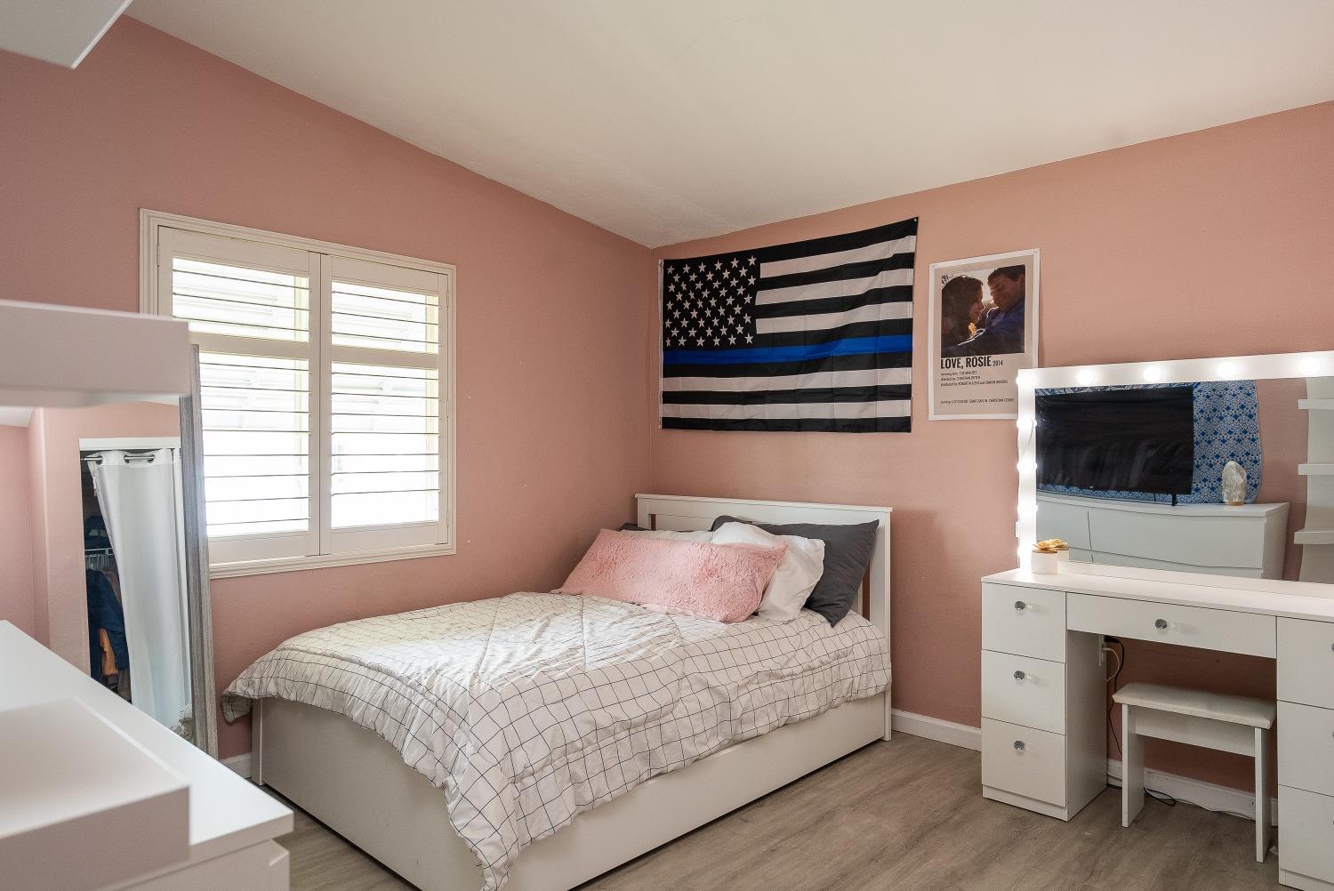 1130 White Rock Road 108