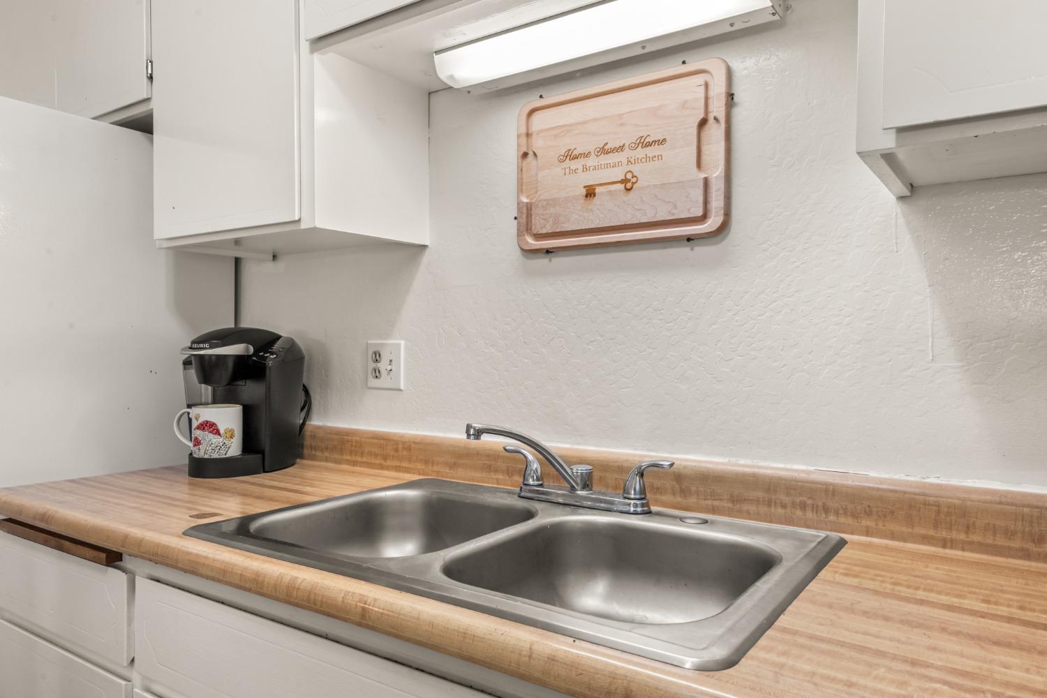 4418 Eight Mile Road