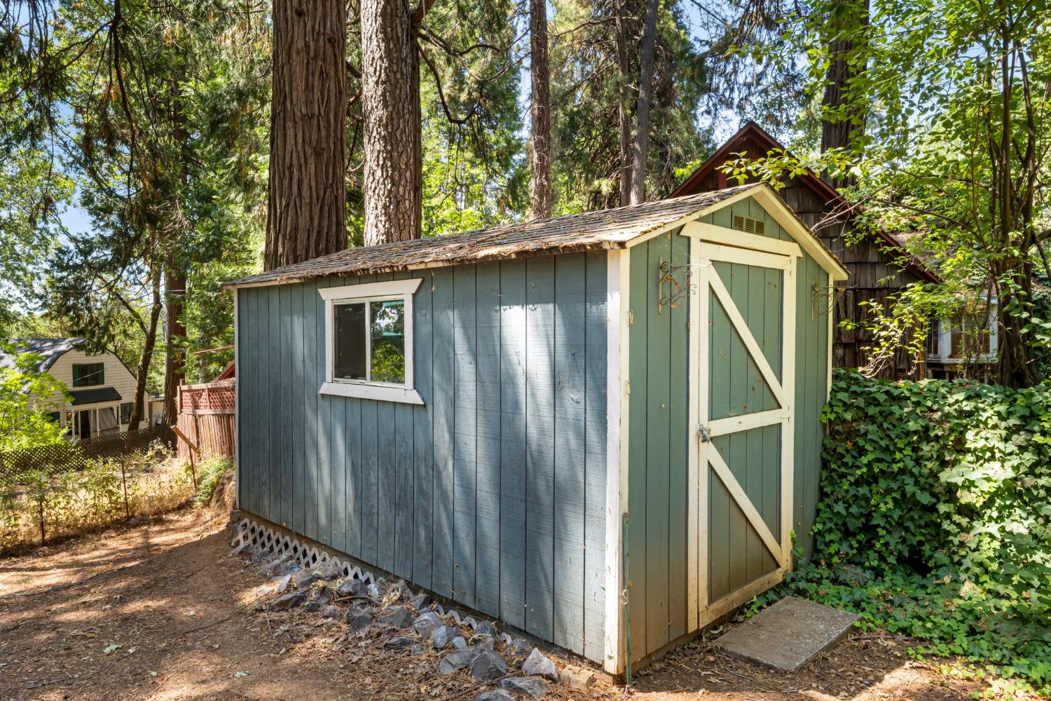 4418 Eight Mile Road